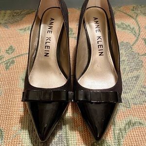 Black Anne Klein Heels